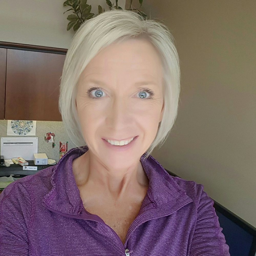 Meet your Posher, Pamela